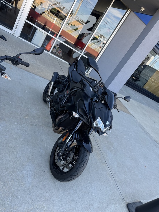 Kawasaki Ninja Z H2 附近租赁Oologah #24867 | EAGLESHARE